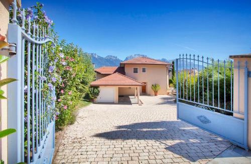 Cessenaz House | Le Mas de Sevrier