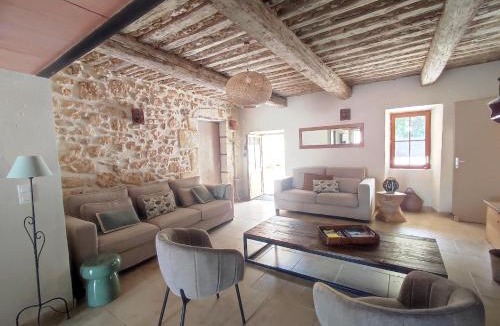 Pougnadoresse Villa | Le Mas des 3 Roches proche d'Uzès