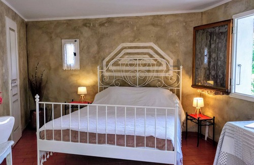 Mollans-sur-Ouveze Bed & Breakfast | Le Mas des Coccinelles