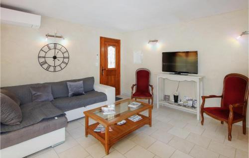 Rousset-les-Vignes House | Le Mas Des Collines