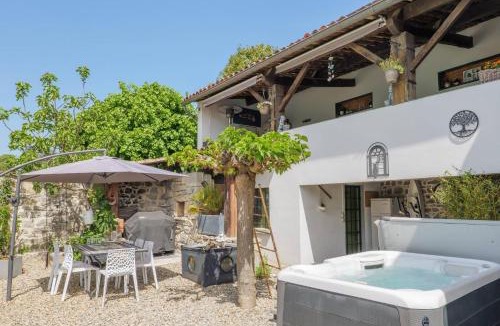 Saint Alban Auriolles Bed & Breakfast | Le Mas des Ayres - Chambres d'hôtes