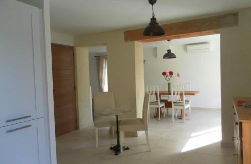 Lurs Apartment | Le Mas des Meras - Gite Côté mas