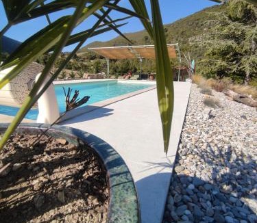 Aubres House | Le Mas des oliviers