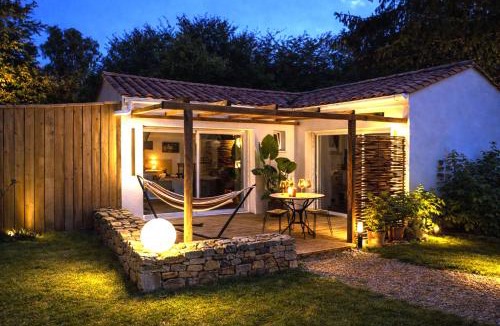 Le Champ-Saint-Pere Bed & Breakfast | Le Mas des Vignes Chambres d hôtes et Suite en Vendée piscine chauffée
