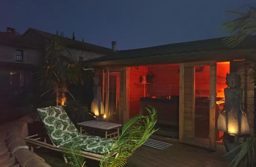 Seynes House | Le Mas Du Bouquet