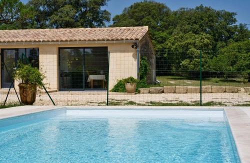 Saint-Quentin-la-Poterie House | Le Mas du Berger