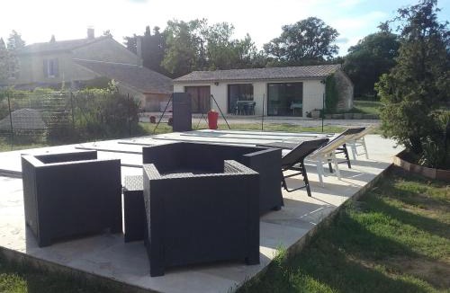 Saint-Quentin-la-Poterie House | Le Mas du Berger