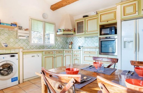 Tourtour House | Le Mas du Magnoglia by Interhome