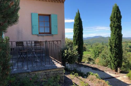 Merindol-les-Oliviers House | Le Mas du Rocher