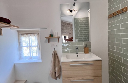 Orthoux-Serignac-Quilhan Bed & Breakfast | Le Mas Du Gentilhomme Lavender guest room