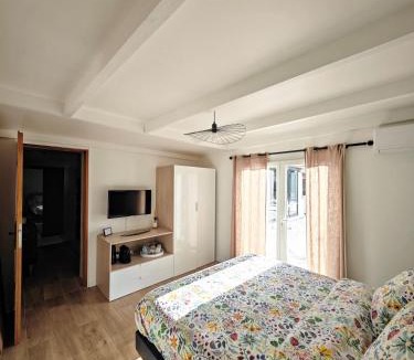 Flayosc Apartment | Le mas Louga