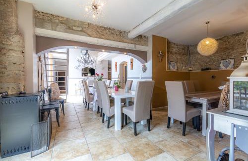 Villeneuve-les-Montreal House | Le Mas Rose