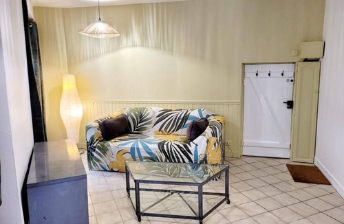 Quai de la Fosse Apartment | Le Mathurin: 2 rooms 2 steps from the elephant!