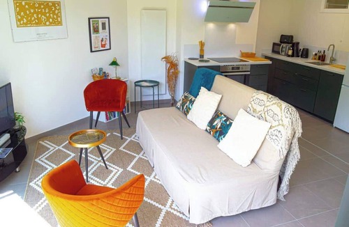 Bethune Apartment | Le Matisse - Hyper Centre-Luminous-Quiet garden