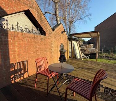 Triolo Apartment | Le Mauroy - 800 m Stadium - Terrace - Parking - Wifi - Netflix