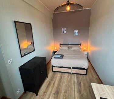 Saint-Claude Apartment | Le Maya Centre ville