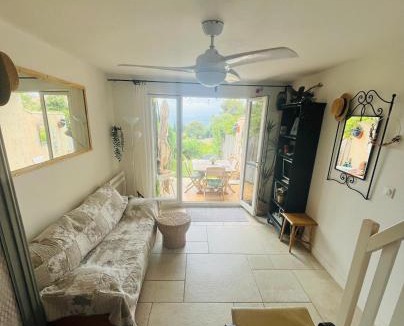 Rayol-Canadel-sur-Mer House | Le mazet des amours