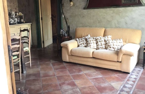 Barbentane House | Le Mazet De La Dame