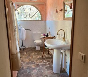 Sommieres House | Le MAZET - GÎTE