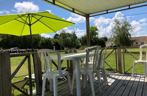 Jau-Dignac-et-Loirac Other | LE MEDOC AUX 4 VENTS