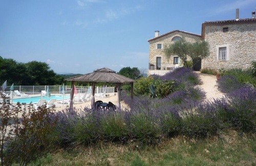 Saint-Privat-des-Vieux Cottage | Le Merle-Gîte Confort for Families or Small Groups (2 to 7pers)aux Gîtes Trespeaux