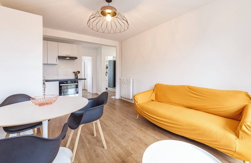 Laval Apartment | Le Mermoz – Wifi – Balcon – Parking