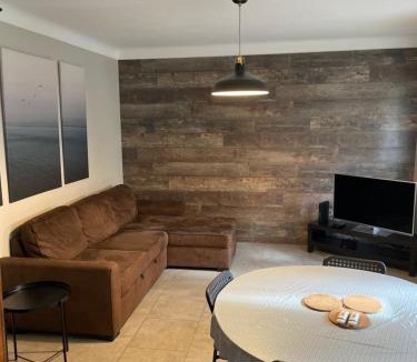 Port-Saint-Louis-du-Rhone House | le meublé du pêcheur 2