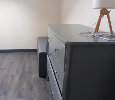 Elinghen Apartment | Le meuble du pont