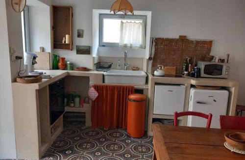 Mailly-le-Chateau House | Le Micolo