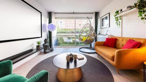 Montmuzard Apartment | Le Mimosa - Chic & Calme avec Piscine Dijon