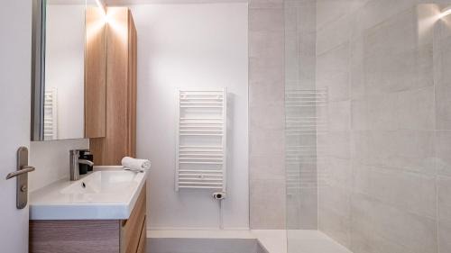 Montmuzard Apartment | Le Mimosa - Chic & Calme avec Piscine Dijon