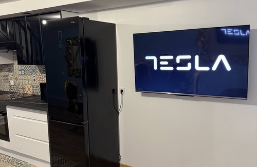 Goussainville Apartment | Le Mini Versailles