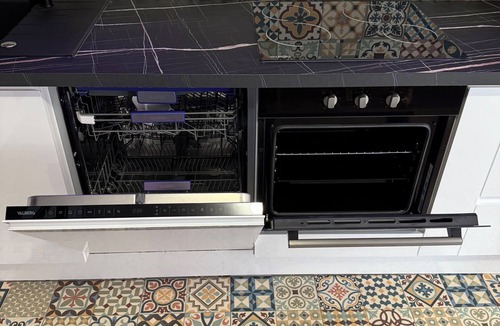 Goussainville Apartment | Le Mini Versailles