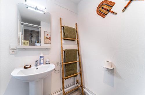 Mons-en-Baroeul Apartment | Le Minorel - Wifi - Netflix -Free Parking - Métro