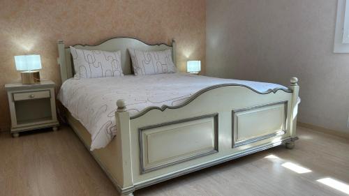 Puygros Apartment | Le Mira Doux