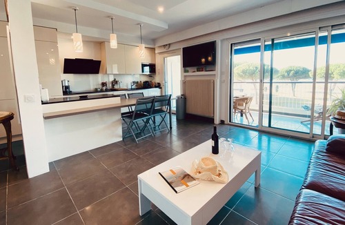 Le Grau-Du-Roi Apartment | Le Mistral Appartement vue mer