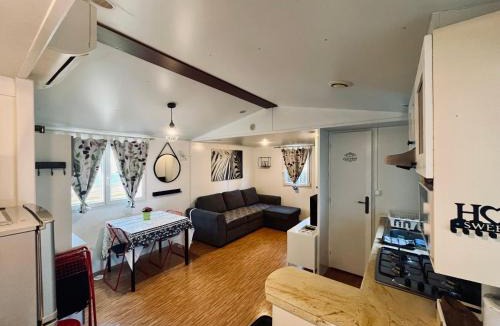 Le Castellet Other | Le Mobil Home du Bonheur