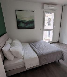 Grand Trou - Saint Jean De Dieu Apartment | Le Modern French