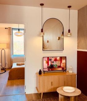 Montlucon Apartment | Le Modern Silhouette - Home Homy