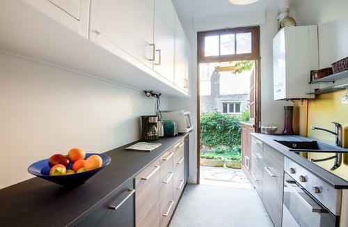 Chaville Apartment | Le Monarque - Appartement avec jardin