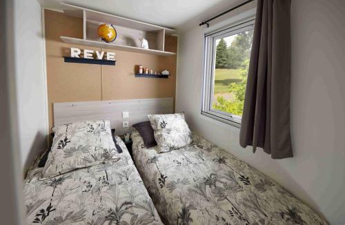 Saint-Julien-de-Lampon Other | LE MONDOU