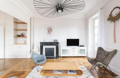 Centre Apartment | LE MONNAIE - Vue Cathédrale