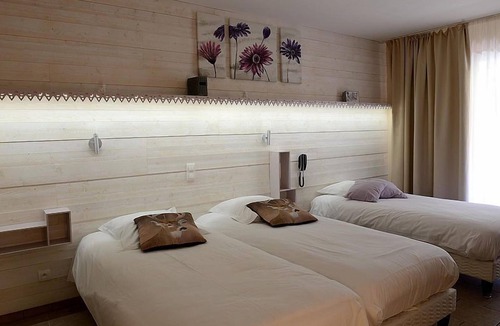 Treschenu-Creyers Hotel | Le Mont Barral