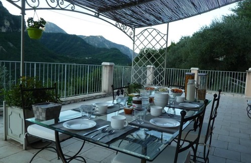 Utelle Cabin | Le Mont D'olivine