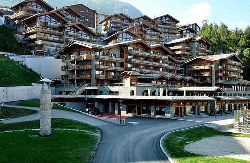 Saint-Pierre-de-Clages Apartment | Le Montagnard 6 by Interhome