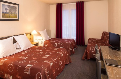 Esquieze-Sere Hotel | Le Montaigu