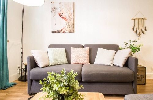 Saint-Etienne Apartment | Le Montoulieu - proche Place des Carmes