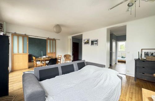 Reze Apartment | Le Morandeau - 2 Chambres, Parking, Wifi, Central