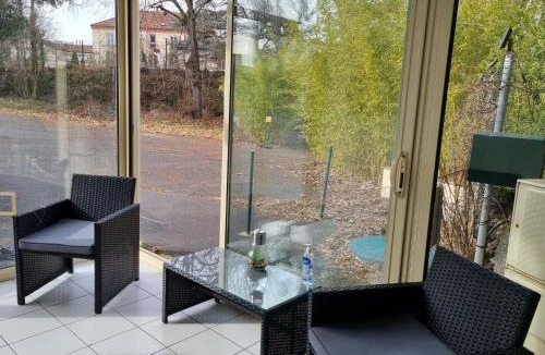 Issoire Apartment | Le Mordene - WIFI - Parking