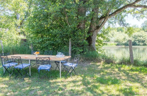 Saint-Sauves-d'Auvergne Ski Chalet | Le Moulin du Planchat 8pers